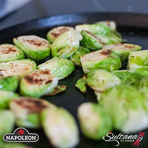 Брюссельська капуста в лимонній олії