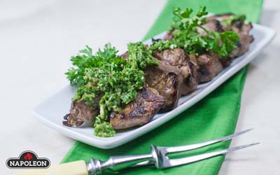 noga-yagnenka-s-zeleniu