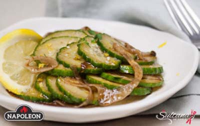 ogurechiy-salat-apetitno